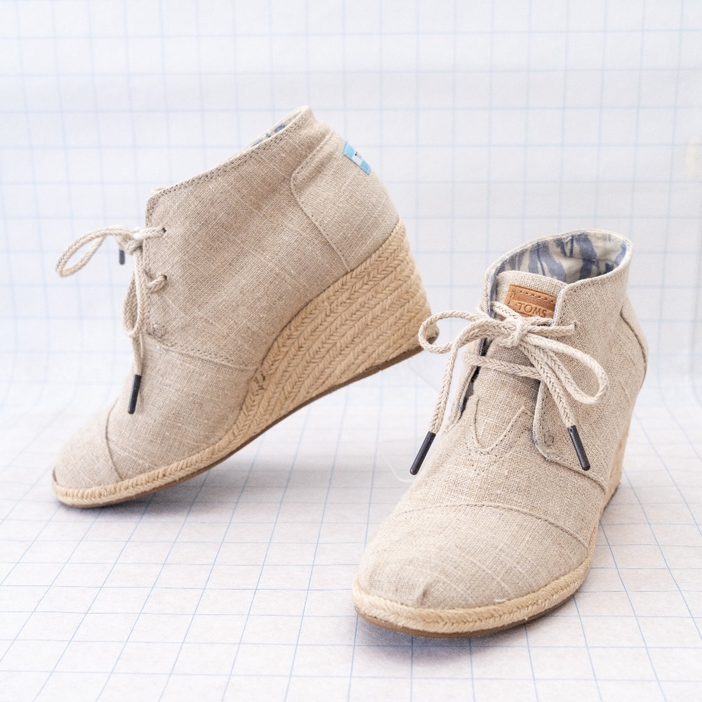 TOMS Desert Burlap Wedge Bootie - Size 8.5